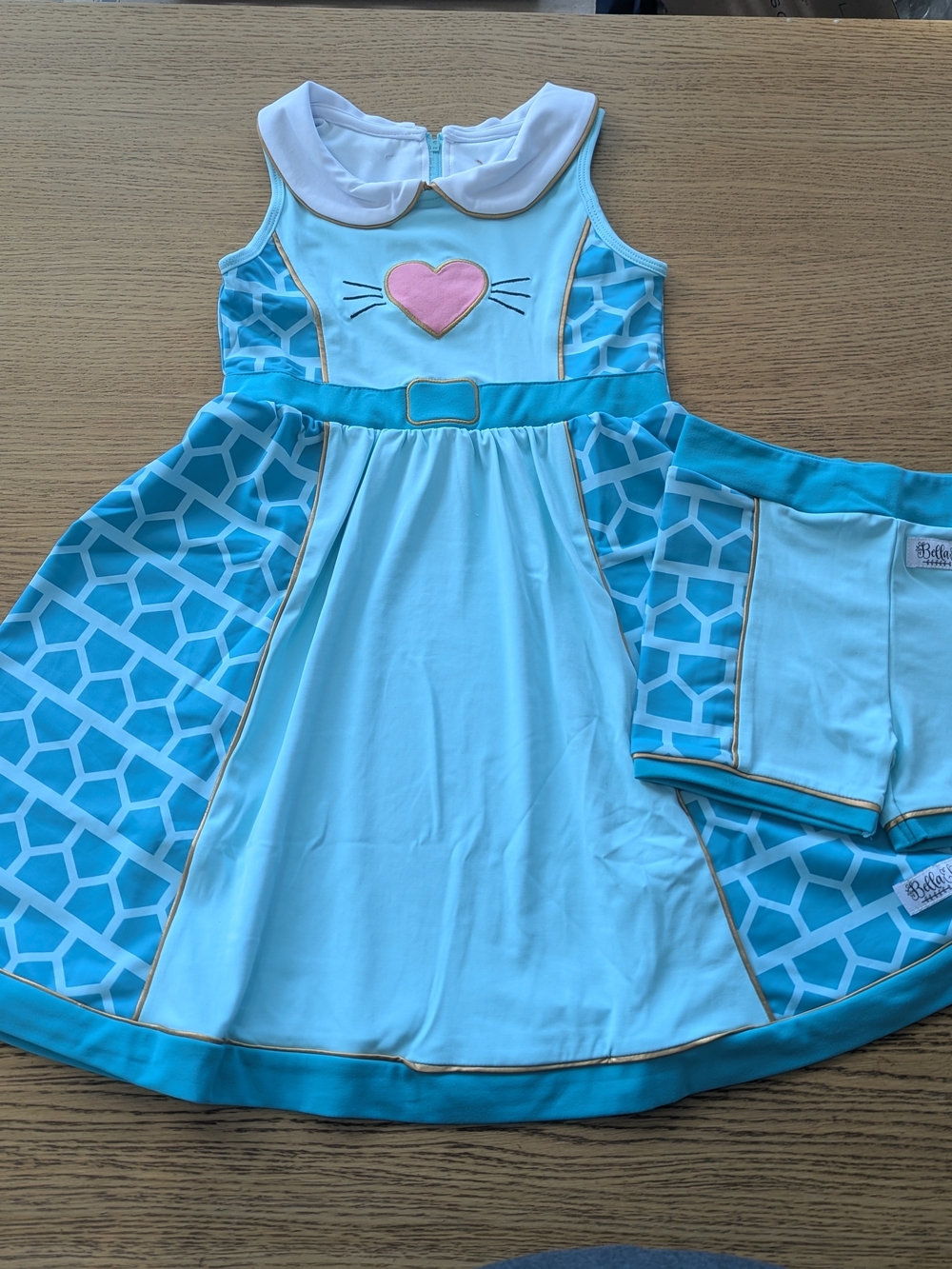 New Bella & Omi Superkitties Bitsy Dress Costume Stardust Kitty Girls 9/10